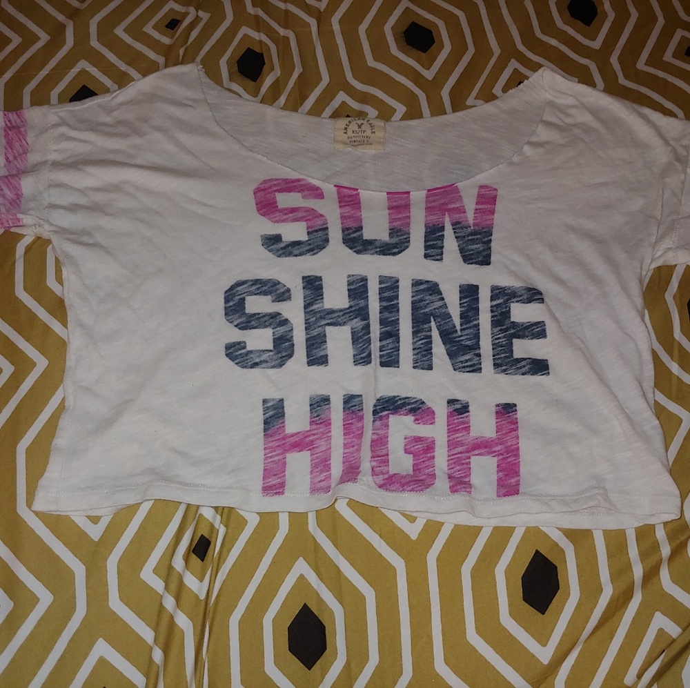 American Eagle crop top
